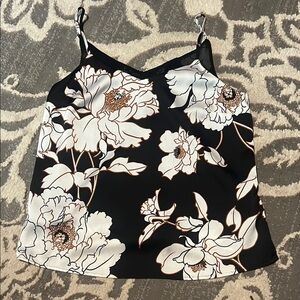 Apt. 9 Black and White Sleeveless Camisole with Spaghetti Straps lined